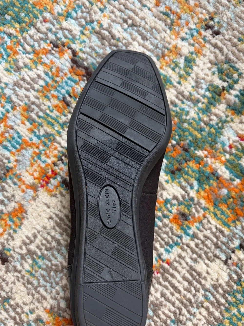 Like New Anne Klein Winner iFlex Black Wedge Pumps, size 8.5